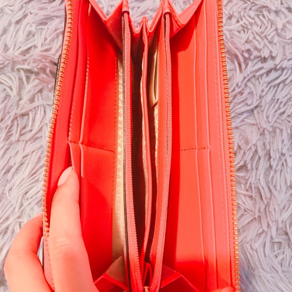 Matching Kate Spade Bow Wallet - Picture 4 of 5